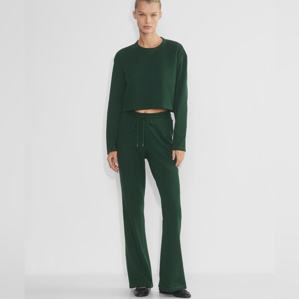 Sunday Best Aritzia Bany Waffle Jogger in dark green women’s 2XS
